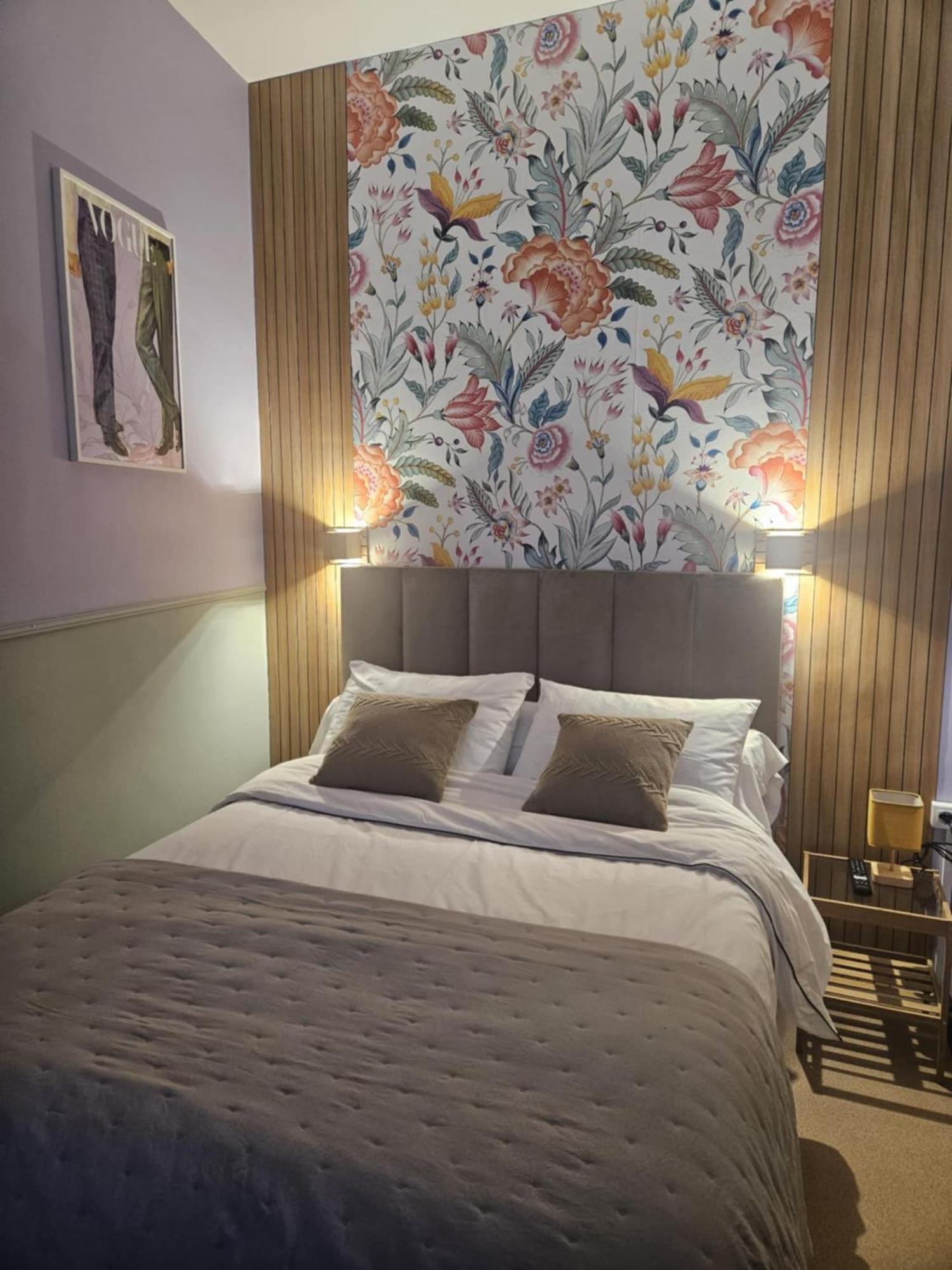ניונס Coco Marco Hotel מראה חיצוני תמונה